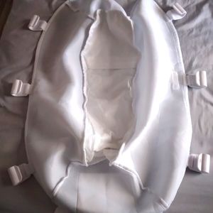 Halo insert for bassinets